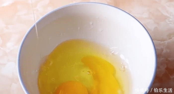 爽口|鲜香软嫩的茄香豆腐,甜鲜爽口,营养好吃,孩子喜欢的辅食菜肴