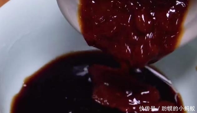 教你做|在家教你做简单版本的黄焖鸡,肉嫩鲜香又营养,大人小孩都爱吃