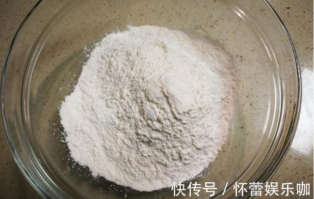 糖油粑粑|此菜被称为“妇科圣药”,隔三差五吃1次,滋润卵巢,皮肤紧致