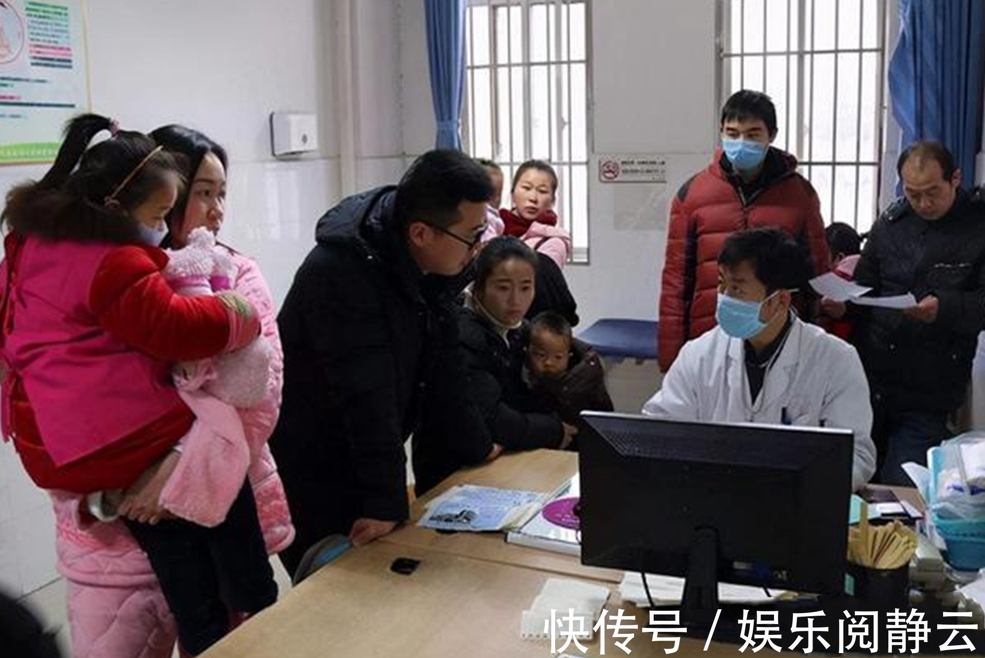 辅食|儿子6个月添加辅食,从13斤降到11斤,儿科医生说都是辅食喂错了