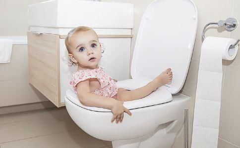 父母|处于这个时期的宝宝可以试着停用纸尿裤了 不然会危害宝宝健康