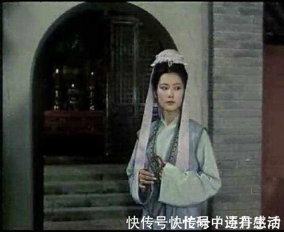 权势!妙玉给宝黛钗三人的杯具,透露了她身世的高不可攀,她到底是谁