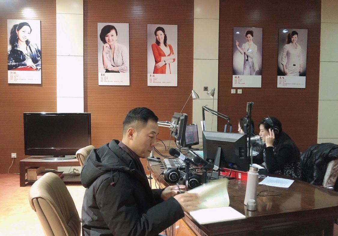 婚礼|喜娘文化郝建林受邀走进《听我说非遗》栏目传播非遗喜娘民俗文化