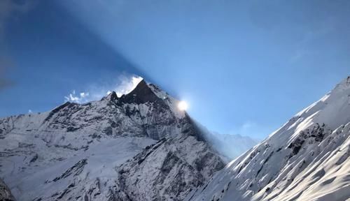 想到|中国女孩暴走尼泊尔，怒爬喜马拉雅山，拍下你不曾想到的画面