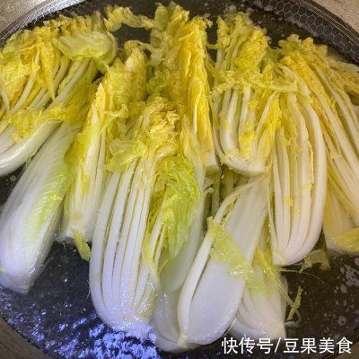 好吃不胖的蒜蓉粉丝娃娃菜鲜香味美??