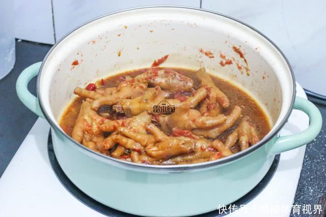 女人不想变成黄脸婆,一定要常吃这食物,满脸都是胶原蛋白