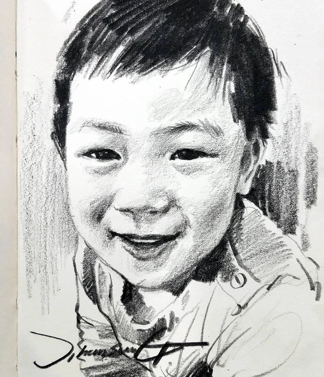 小孩童$画皮画骨难画魂,他用木炭条把肖像画活了