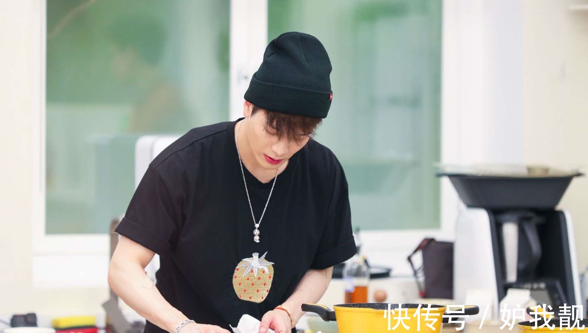 何老師|豆瓣3.2分，無聊游戲+尬捧新人，這檔國民綜藝終究是黃了