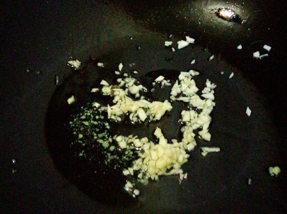 黄瓜别再凉拌了，试试新做法，加两个蛋，美味营养，减肥瘦身！