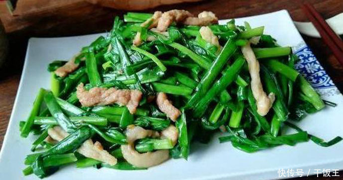 美食精选:肉丝炒韭菜,蛤蜊蒸蛋,肉豆腐,蒜泥手撕茄子的做法