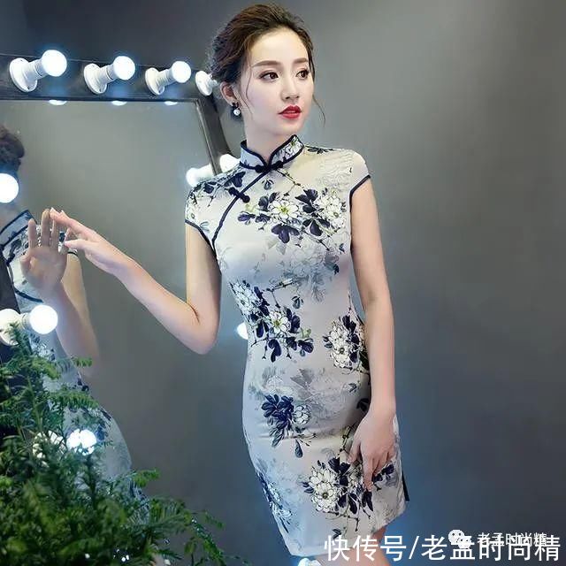 遮肉显瘦的旗袍，穿着优雅大方，比别的连衣裙更加显身材