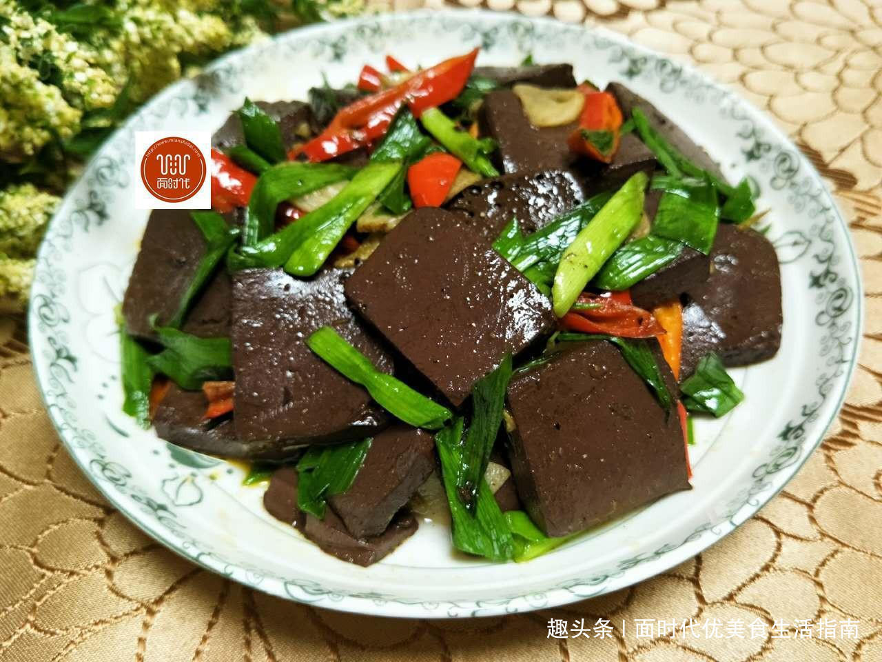 教你做个下饭菜,做法简单易学,比大鱼大肉好吃,十分过瘾