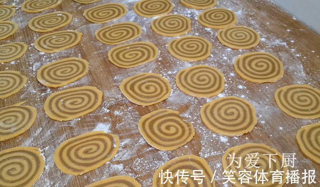 大饼|这零食的做法太好吃了，冰箱里一放，比薯片还好吃，一口一个真香