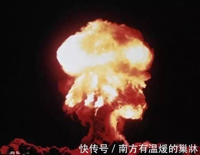 黑客帝国|人类面临的这八大威胁!你觉得最有可能的是哪个?