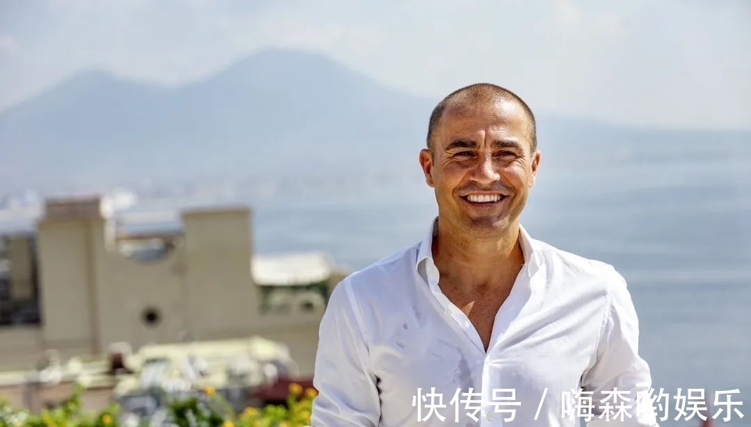 中超|和卡纳瓦罗一起告别的,还有两大箱中超执教笔记