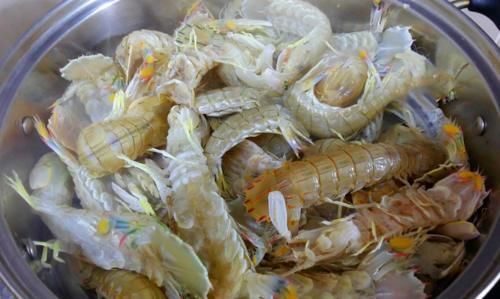 招待朋友别去饭店了,教你做五菜一汤,成本不到100元,比饭店实惠