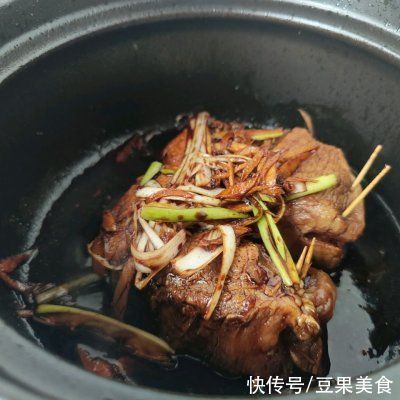 咸蛋黄酿肉|厨娘教你一招巧做咸蛋黄酿肉