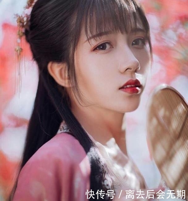 碾压《神医弃女》,超越《似锦》,这本书意外爆红,评分高达9。9