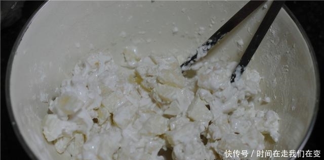 苹果做早餐,比肉包子还香!酸酸甜甜最开胃,营养又解馋!