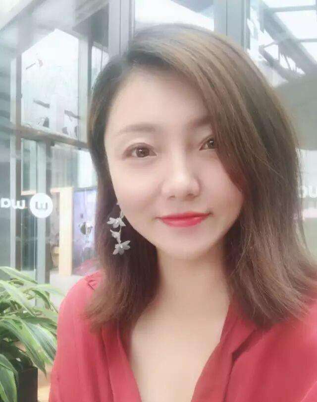 孟非|她在“非诚勿扰”站了五年,亮灯无数却从来不牵手,终惹怒了孟非