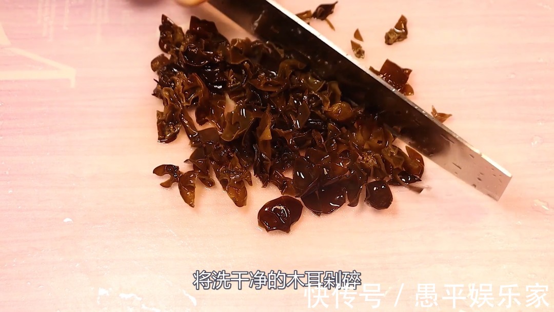 宝宝|宝宝多吃牛肉好处多，教你一招，不腥不柴，软糯好消化，辅食首选