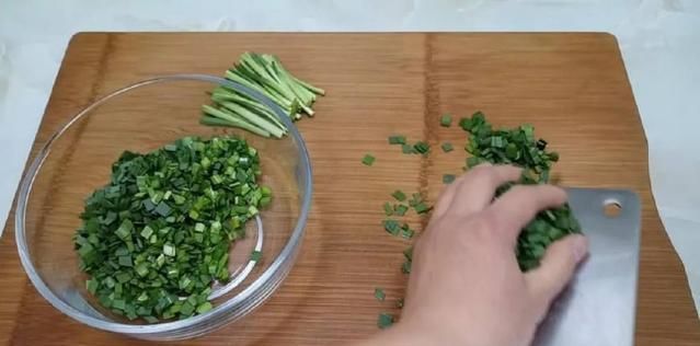 早餐新吃法,不发面不揉面,比包饺子好吃百倍,越吃越想吃太香了