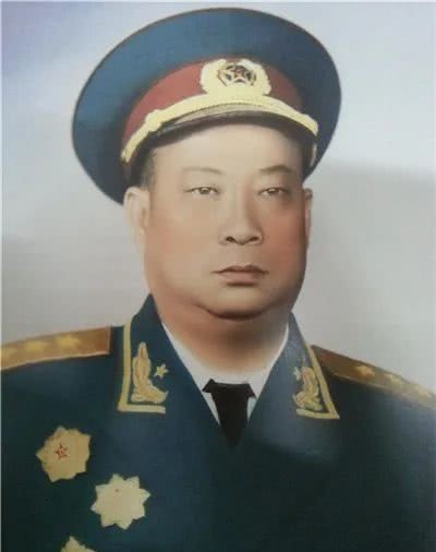 习凌霄|他9岁入武当习凌霄剑法，打破日军不可战胜神话，见首长不用敬礼