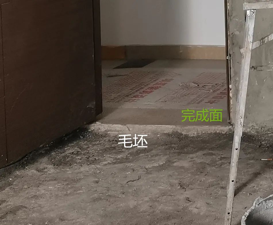 电视柜|电视机的电源线留在什么位置好？