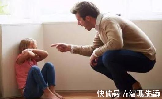 家长|最“伤”孩子的4句话,句句都如同刀割,很多家长却天天挂在嘴边