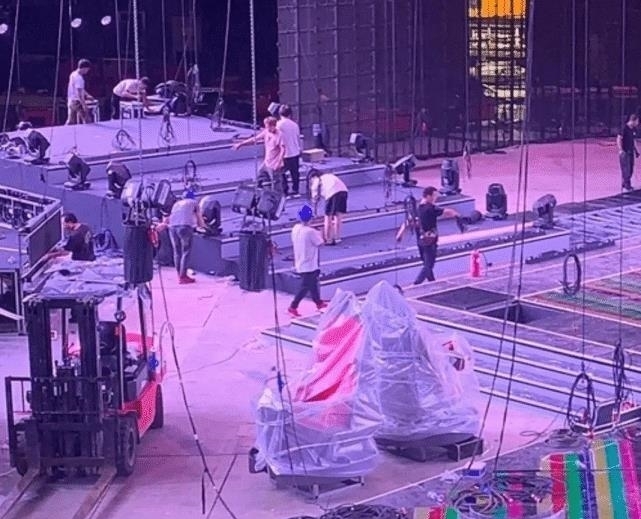 好声音2021|《好声音2021》导师临时换人,那英接替刘欢出席果然是自家人