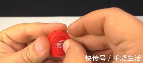 塑料瓶盖别扔了, 简单改造一下, 放在家里有大用处, 看完赶紧试试