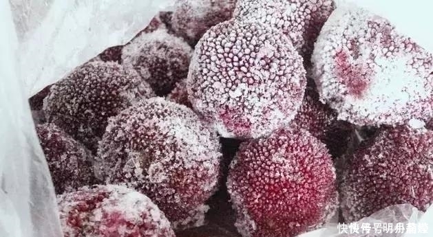 这4种“水果”冰冻后再吃,比冰淇淋还美味,一口一个很过瘾