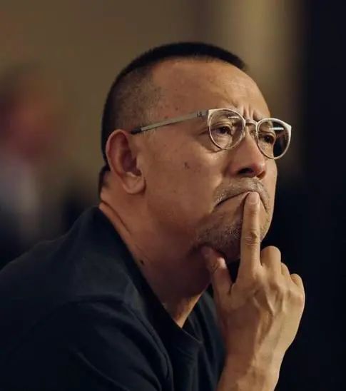 字迹|姜文才华横溢,还痴迷书法,字迹气韵灵动,实在赏心悦目!