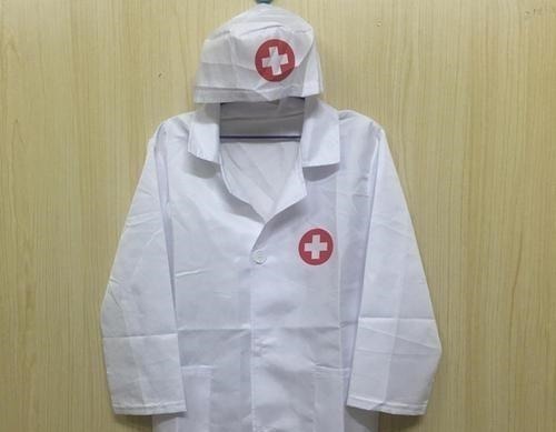 小王|全家围观孩子“抓周”,宝宝径直爬向这玩意,奶奶低呼这下完了