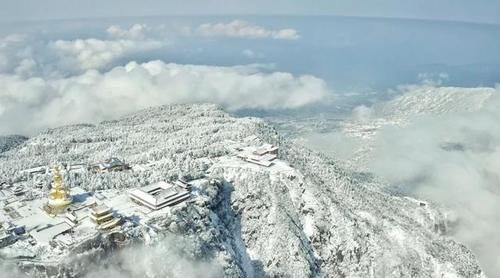 南国的雪山仙境，这里藏着下雪天所有的美好