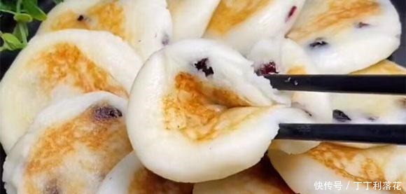 多给孩子做些它,比面包好吃多了,低糖少油健脾胃,很快就出锅