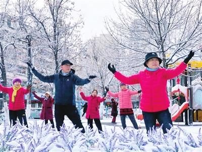 袁巍|天津日报: 春雪（图）