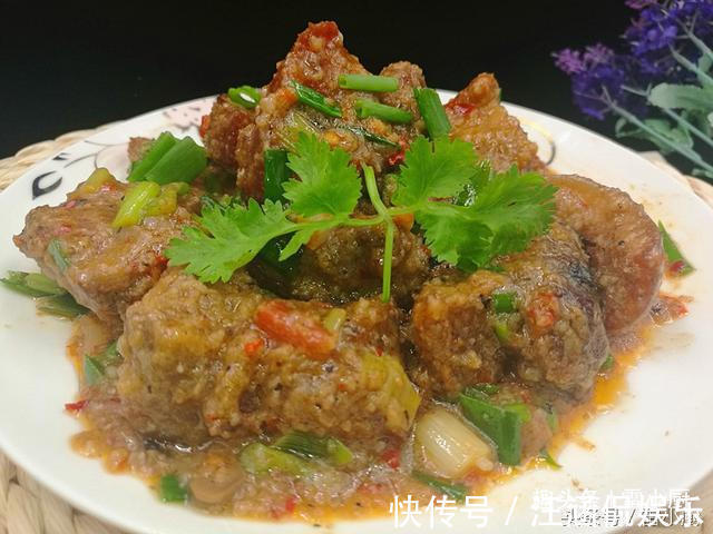米粉|这米粉肉太好吃，两块肉就能吃一碗饭，连着能吃两碗饭，超解馋！