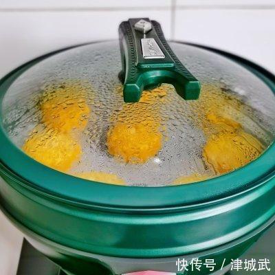 只有最美味的南瓜糯米蒸月饼,才能点亮你的餐桌!