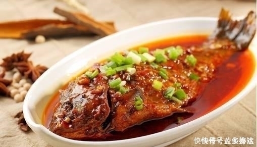 经常吃鱼对身体好，还能补脑？营养师建议：这2种鱼最好不要吃