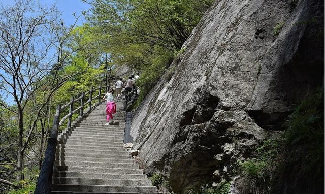 王顺山|陕西有处“小黄山”，南依秦岭，北临灞河，蓝水环绕，景色迷人