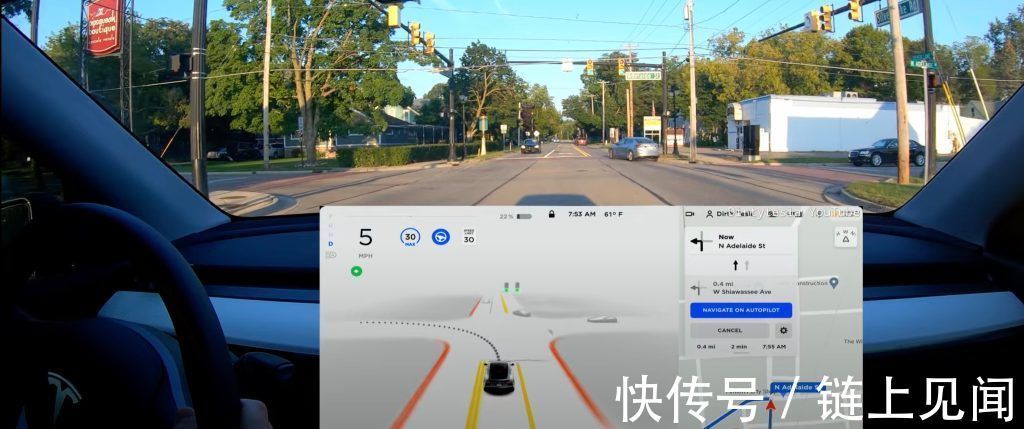 测试版|特斯拉最新自动驾驶测试版下载按钮将于下周五推出,版本号V10.1