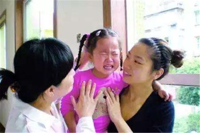 紫懿|爷爷给孙女取名“紫懿”,娃上学被取外号嘲笑,宝妈:倒过来念念