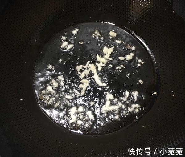 农家炒肉原来是这么做的,加这个进去,肥而不腻、麻辣鲜香