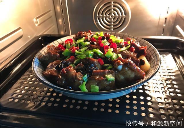 土豆|排骨我用蒸的,口感浓郁不加一滴水,一唆脱骨,营养丰富呀不上火