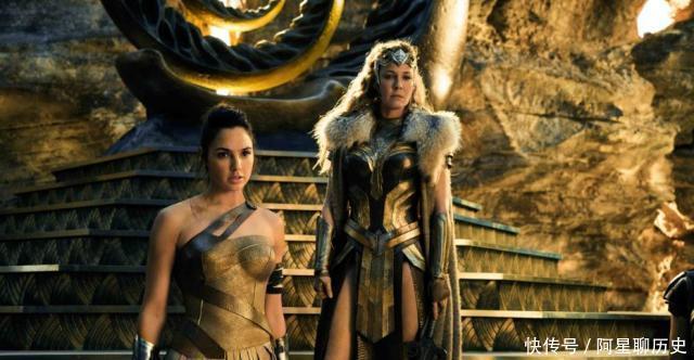 捷克|现实版女儿国,美少女皇家卫队,让无数男人闻风丧胆的一支部队