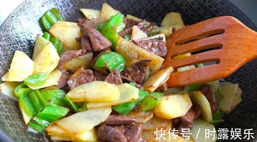 土豆和此物是绝配，每天炒一盘，补铁补血，改善视力，肝脏健康了