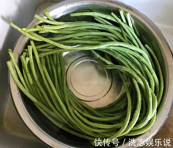 蒜蓉辣椒酱|这种蔬菜一定要焯水，很多人都没有这样做，怪不得吃多会肚子疼！