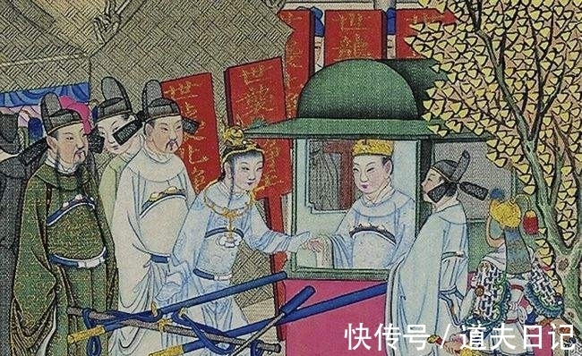 贾元春!北静王为何要参加秦可卿的葬礼?