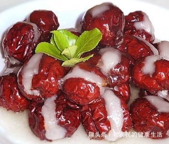 色氨酸|红枣和此物一起煮，每天一碗，失眠好了，给身体“补补血”